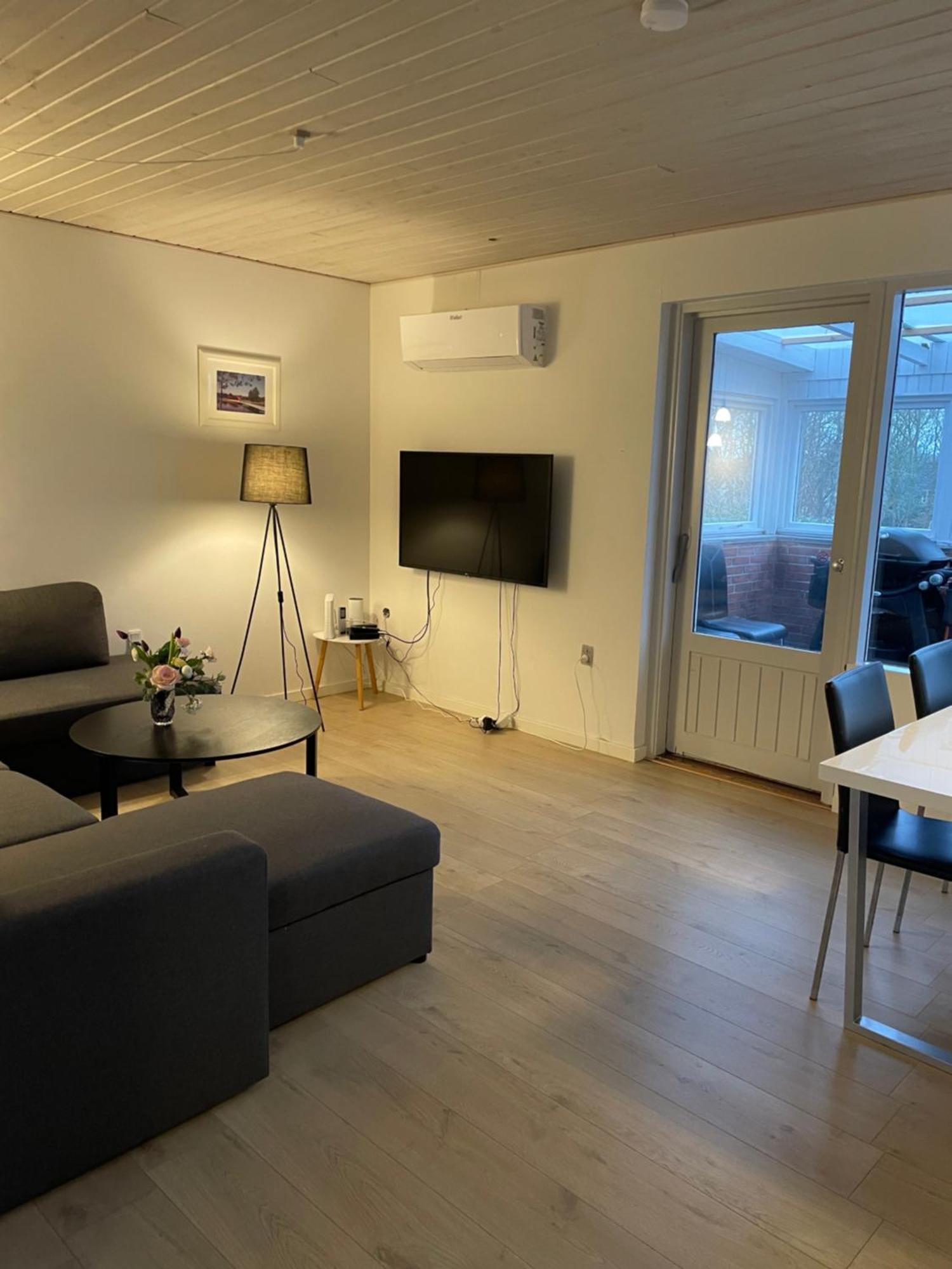 Sohusets Anneks2 Apartment Вибор Екстериор снимка